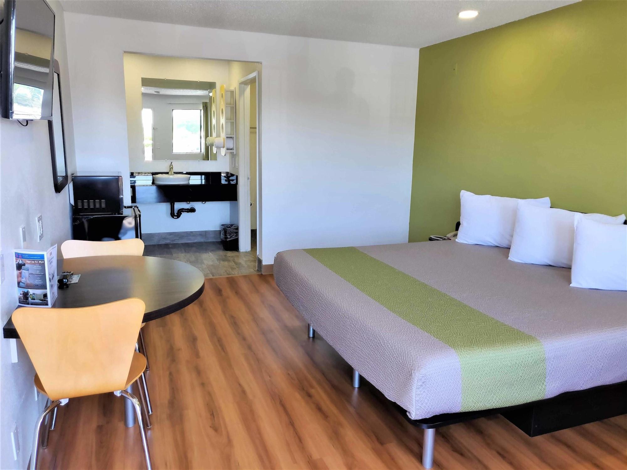 Motel 6-Fresno, Ca - Yosemite Hwy Kültér fotó