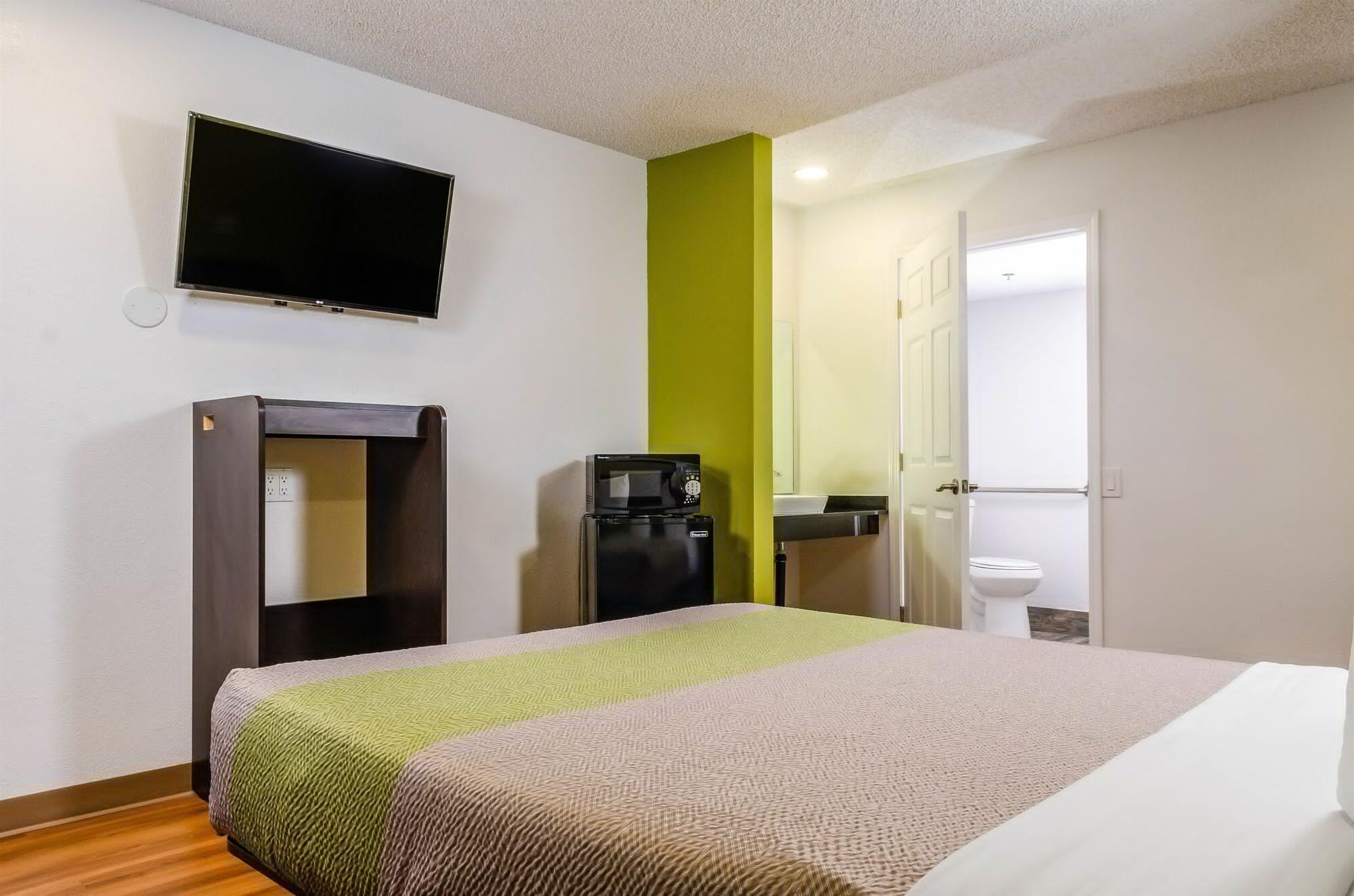 Motel 6-Fresno, Ca - Yosemite Hwy Kültér fotó