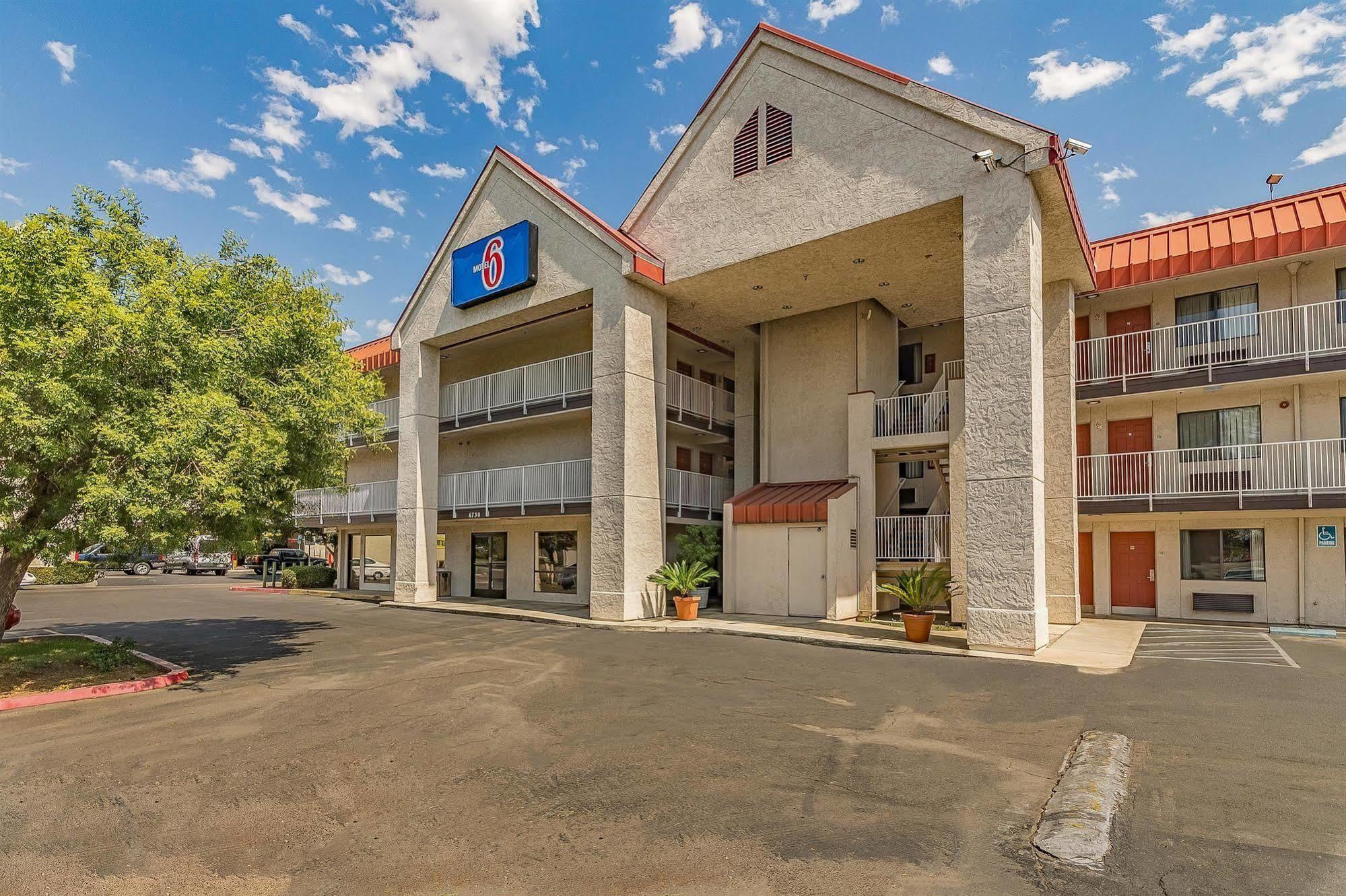 Motel 6-Fresno, Ca - Yosemite Hwy Kültér fotó